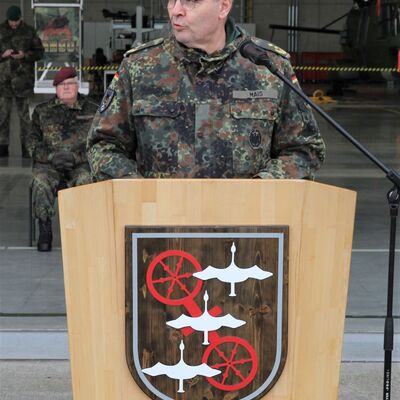 Heeresinspekteur Generalleutnant Alfons Mais bei seiner Ansprache im Rahmen des Regimentsappells. 